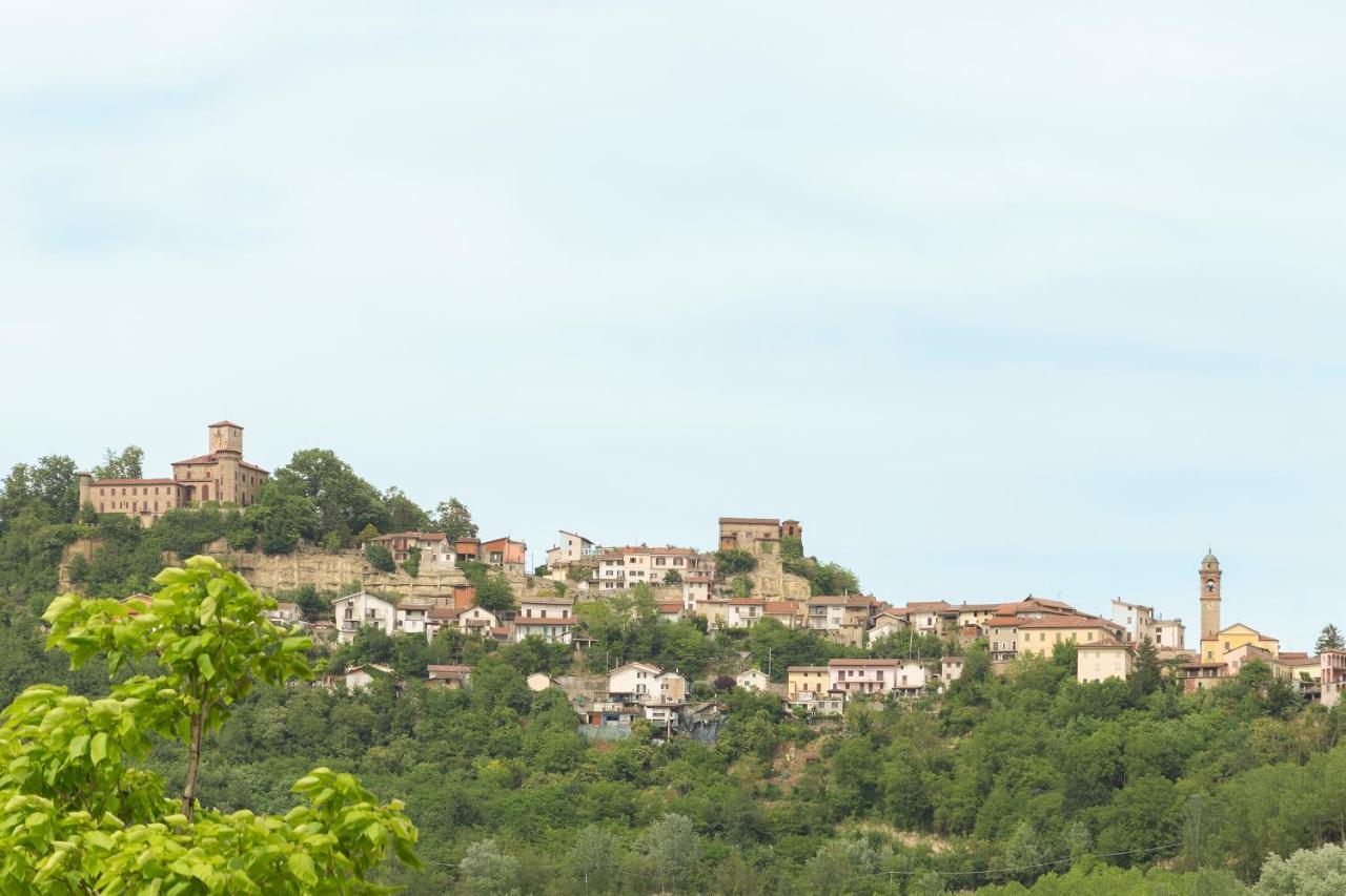 White Tail Organic Farm Βίλα Orsara Bormida Εξωτερικό φωτογραφία